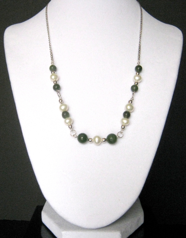 Orient Express Genuine Jade and Freshwater Pearls Necklace on Handmade Artists' Shop